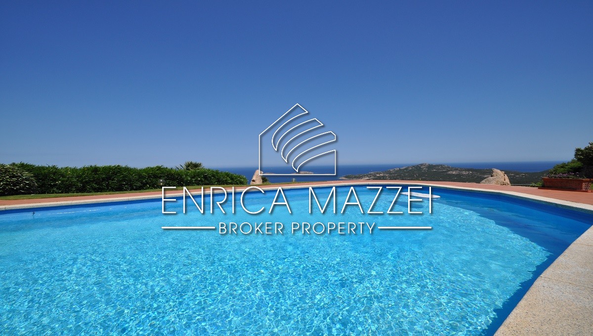 Costa Smeralda ampia villa | straordinaria vista mare piscina