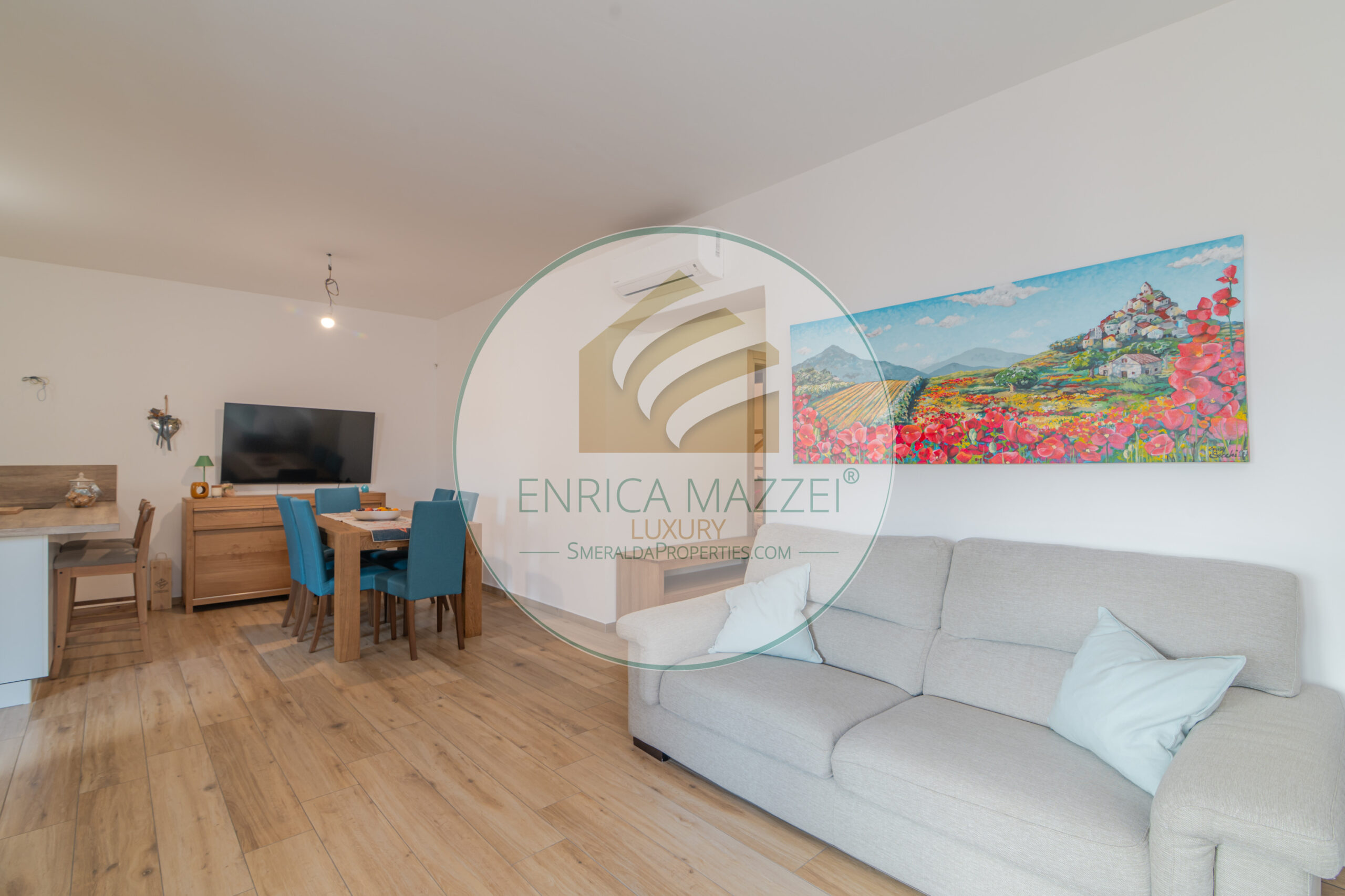 Appartamento moderno in vendita a Arzachena: luminoso, indipendente e con veranda vivibile tutto l’anno